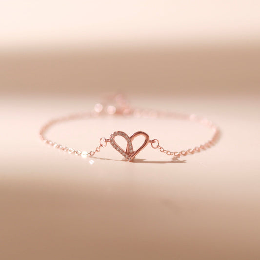 ELVORIA Narci Open Heart Bracelet
