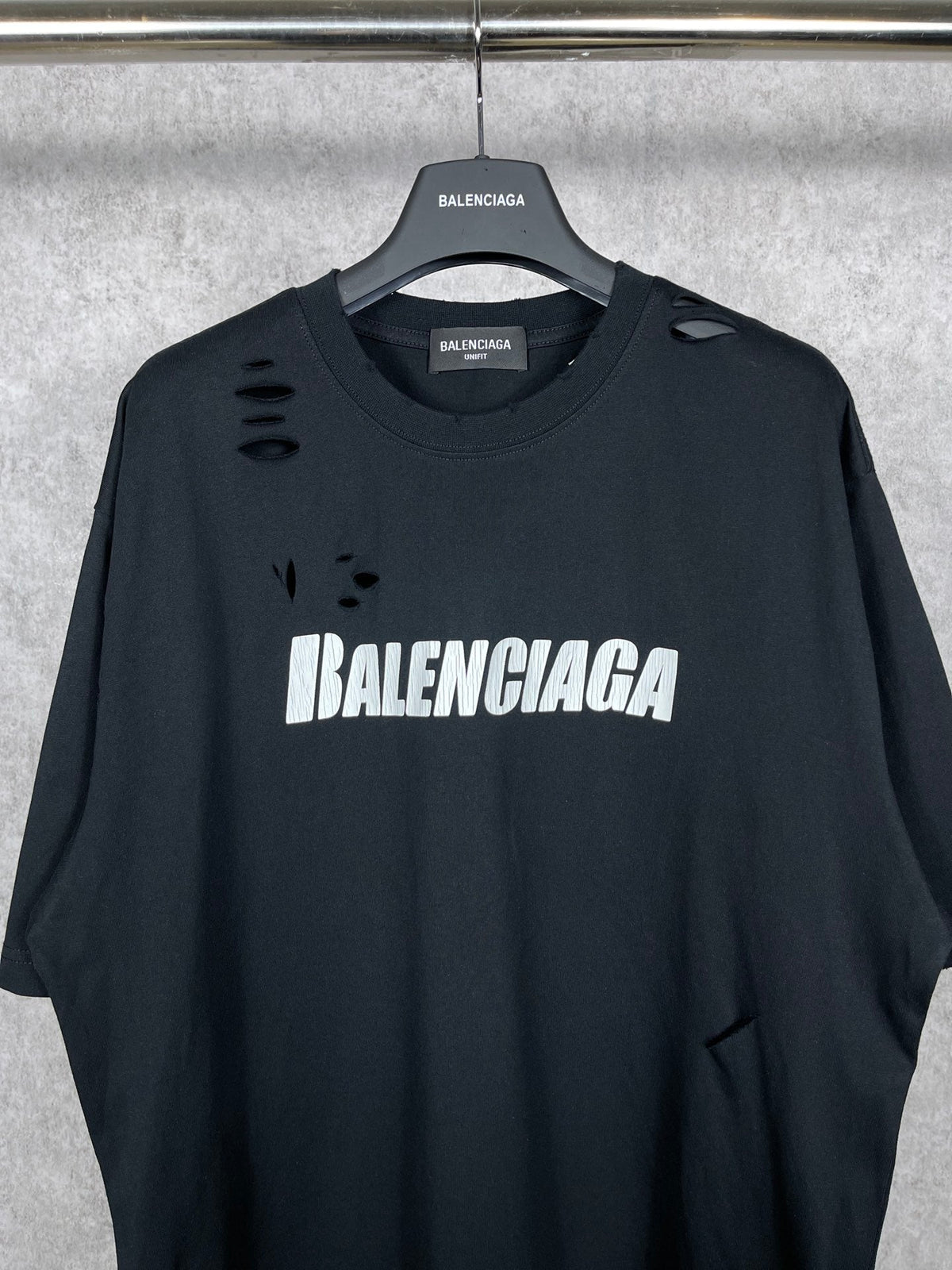 Classic logo hole t-shirt