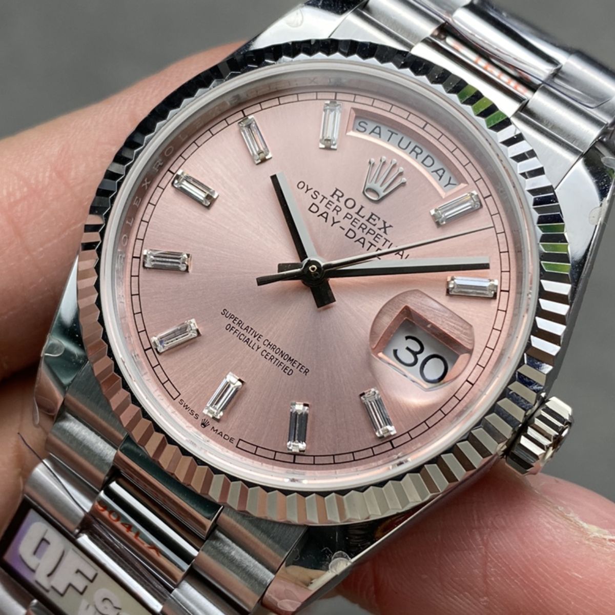 Regency Weekday 36 mm Weekday Fluted Bezel Pink Dial 128239 1481