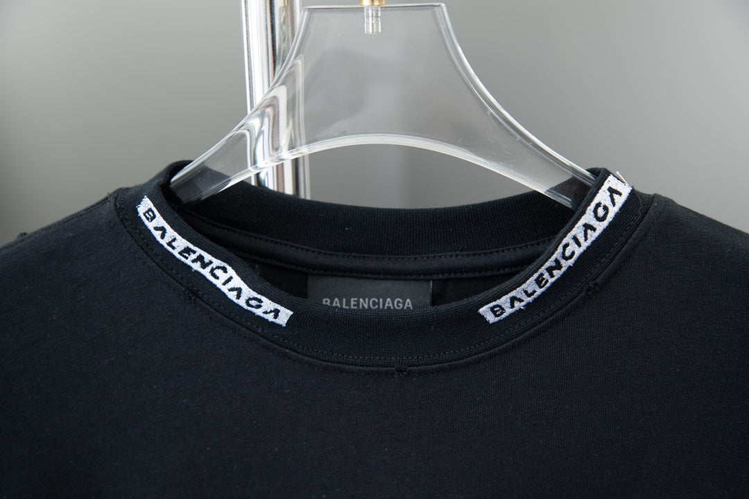 New printed long sleeve T-shirt