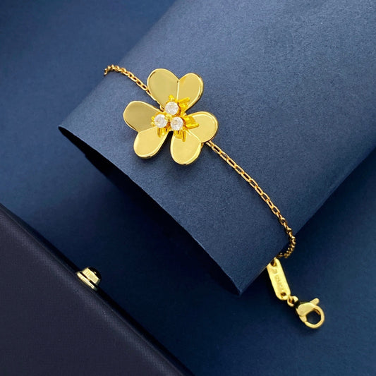 18K Celestial Frivole Medium Bracelet