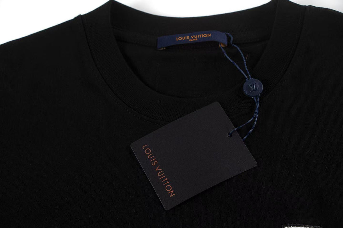 High quality patch embroidery t-shirt