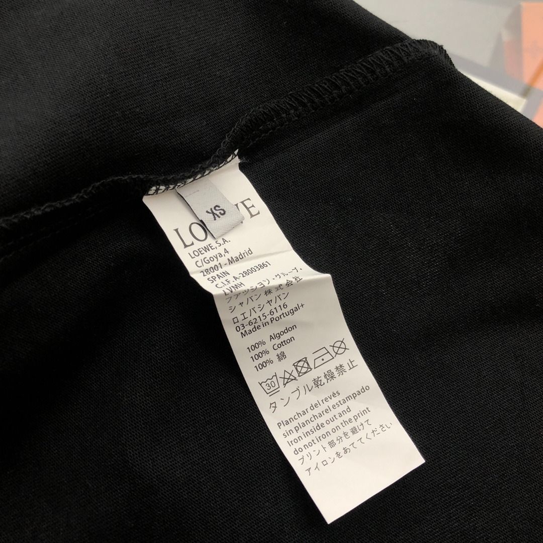 High quality embroidery t-shirt