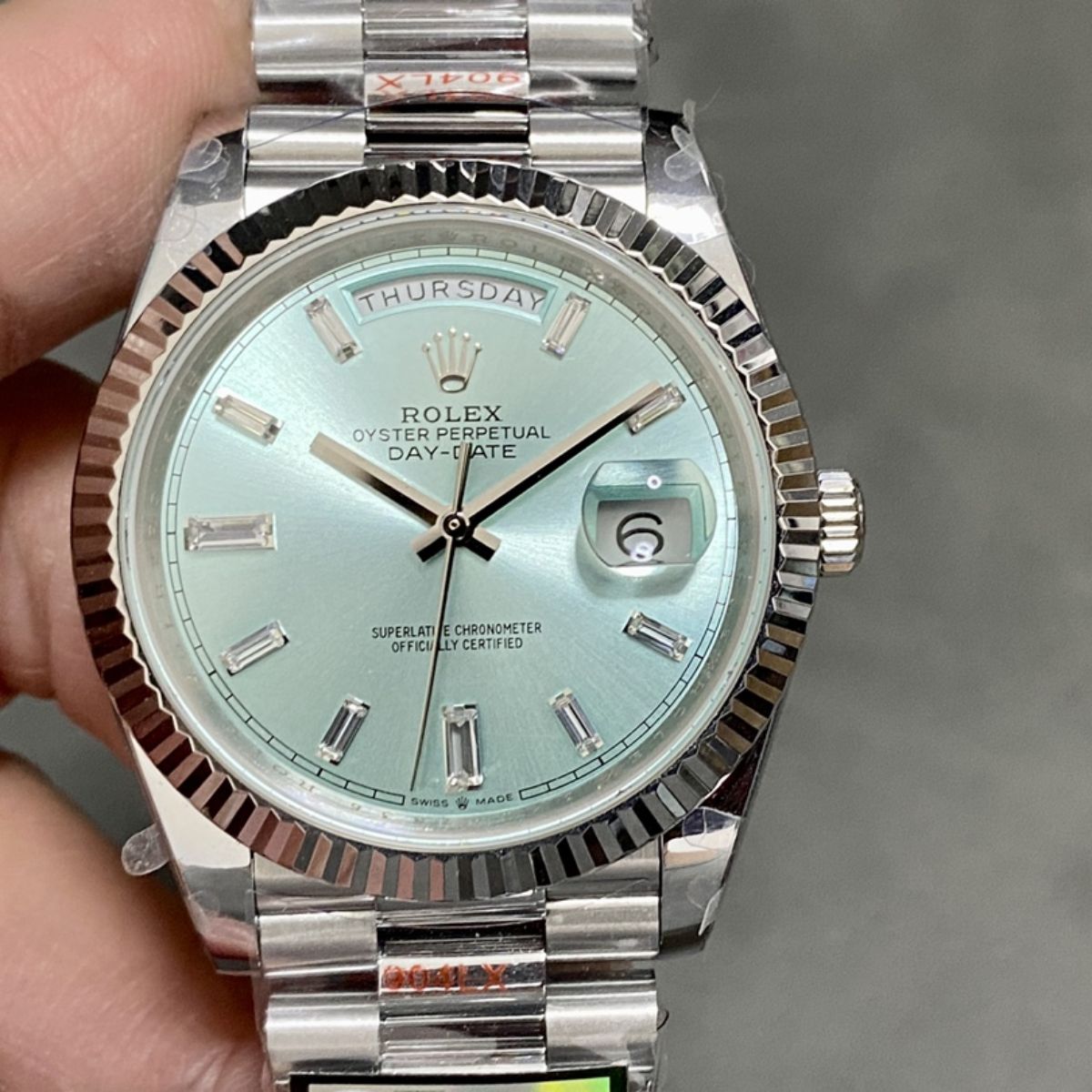 [Super Clone] Regency Weekday 40 mm Weekday Fluted Bezel Ice blue Dial 228236 6166