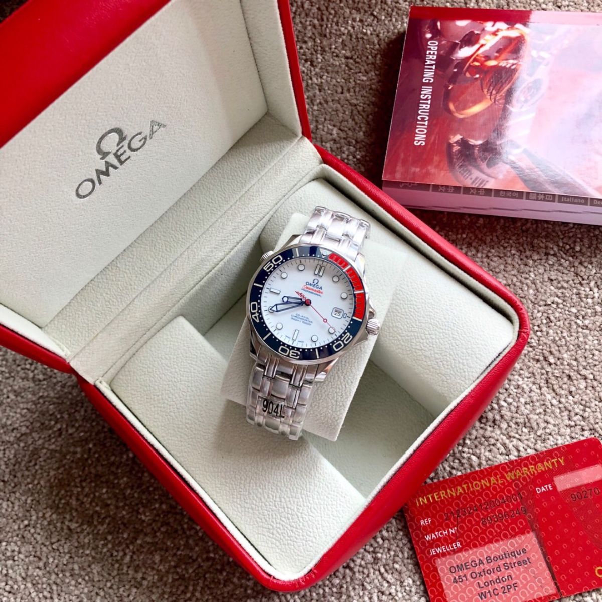 Celestial Seafarer Diver 300M 41mm Steel On Steel White Dial 4226