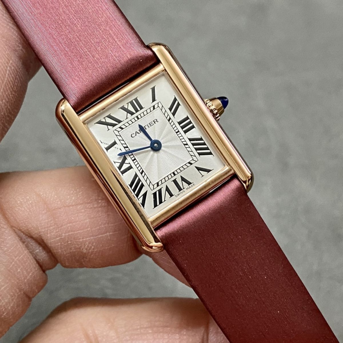 Parisian Rectangular Essential watch 29.5 x 22 mm 3776