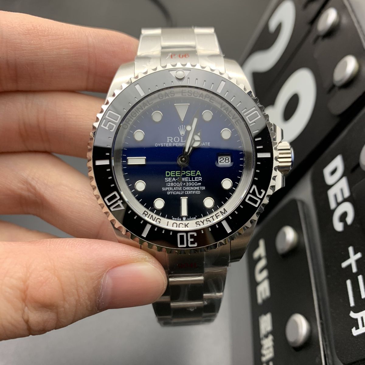 Regency Deepsea 44 mm Timeless Black Bezel D blue Dial 136660 5261