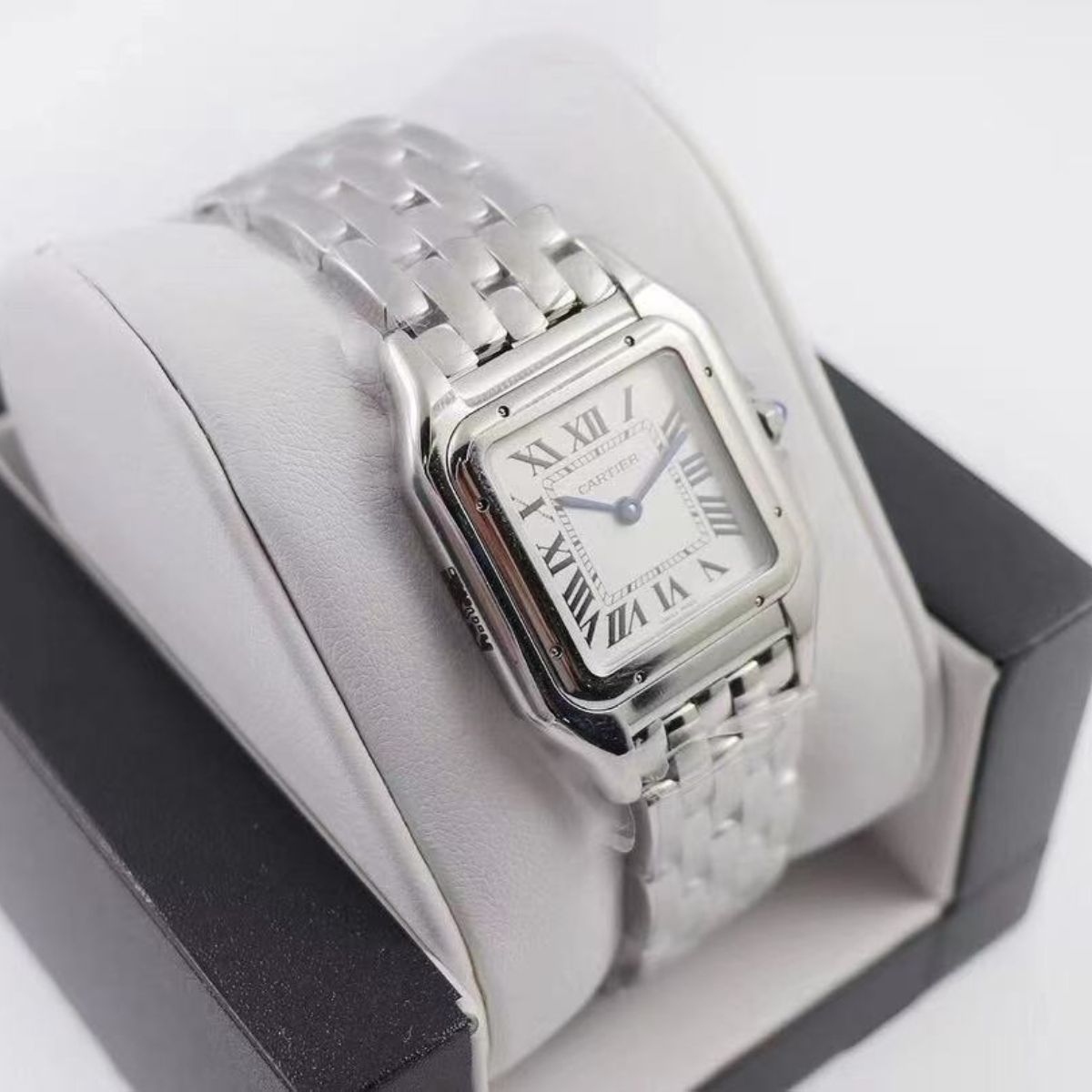 Parisian Panthère de Parisian watch 31 x 42 mm 2499