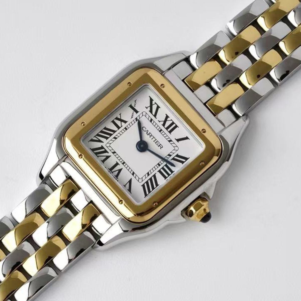 Parisian Panthère de Parisian watch 22 x 30 mm 6216