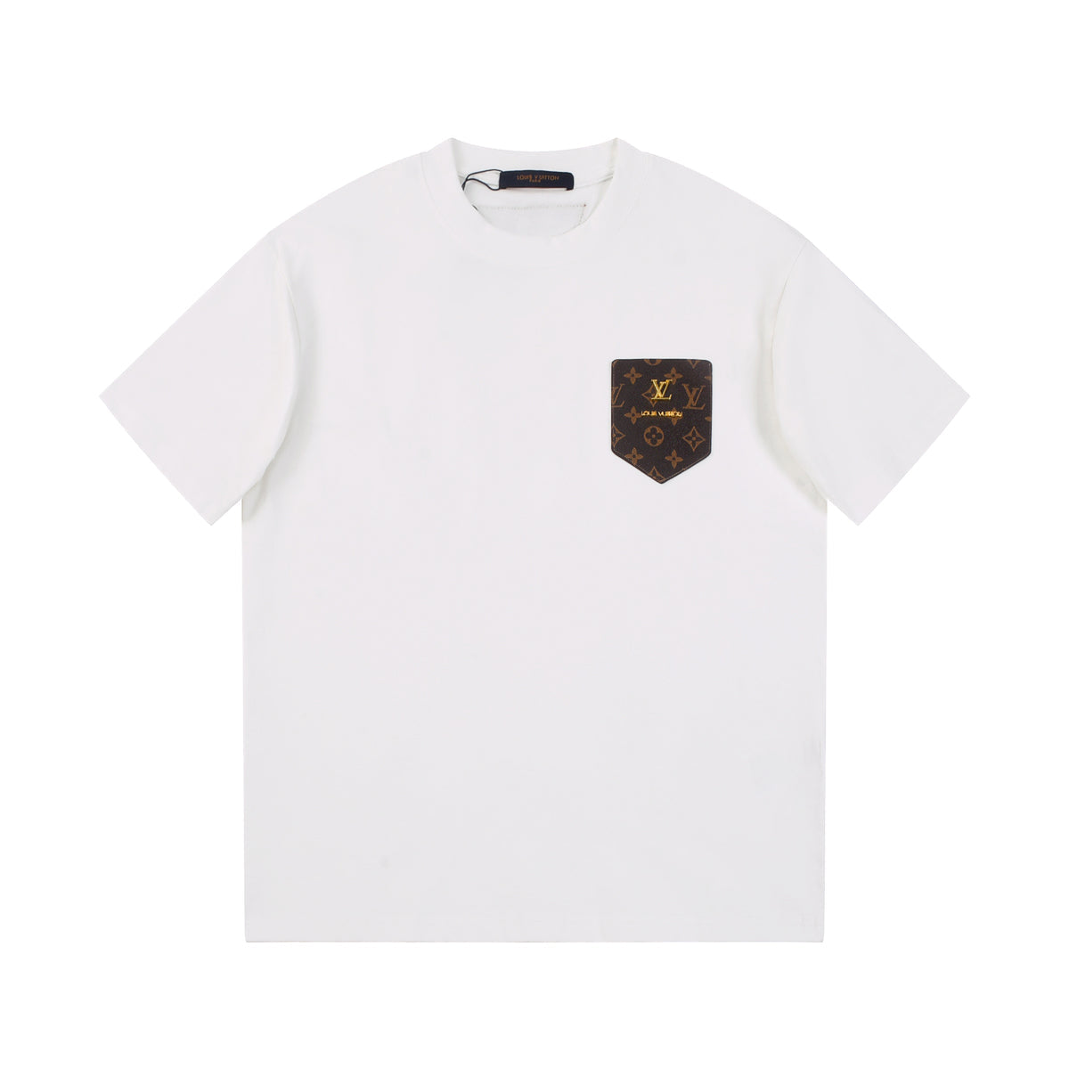 Fashionable metal accessories t-shirt