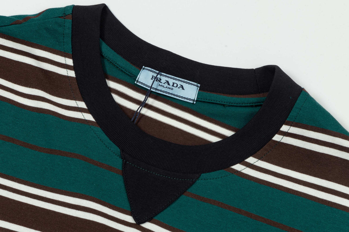 New contrasting striped embroidered T-shirt