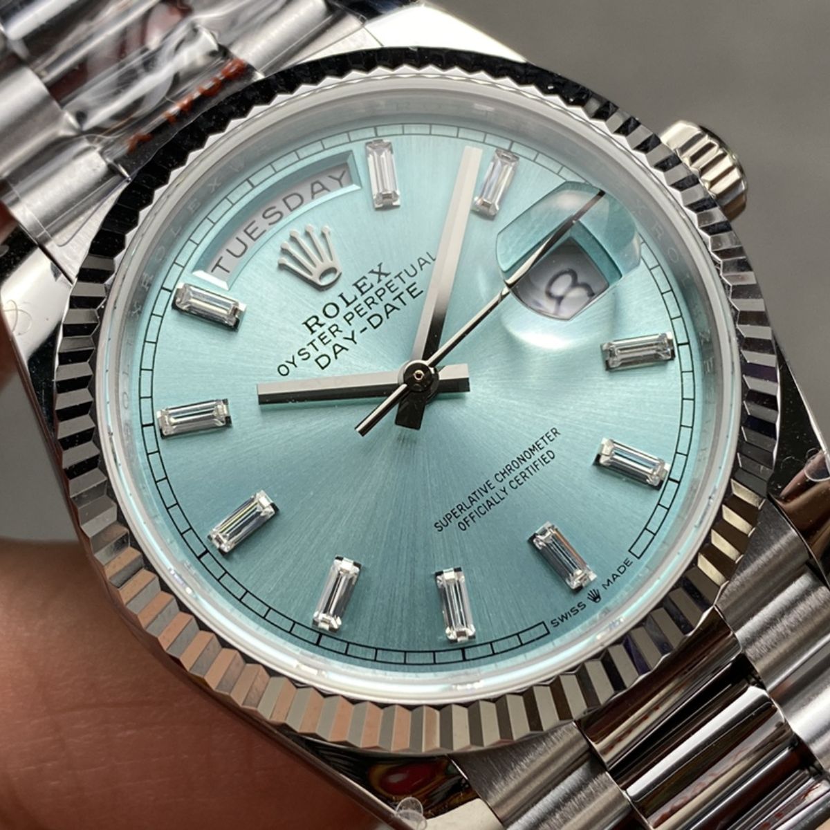 Regency Weekday 36 mm Weekday Fluted Bezel Ice blue Dial 128236 3930