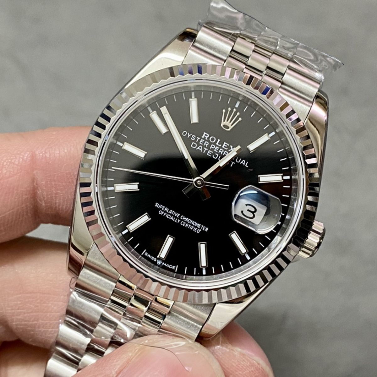 Regency Classic Date 36 mm Five-Link Fluted Bezel Bright black Dial 126234 6730