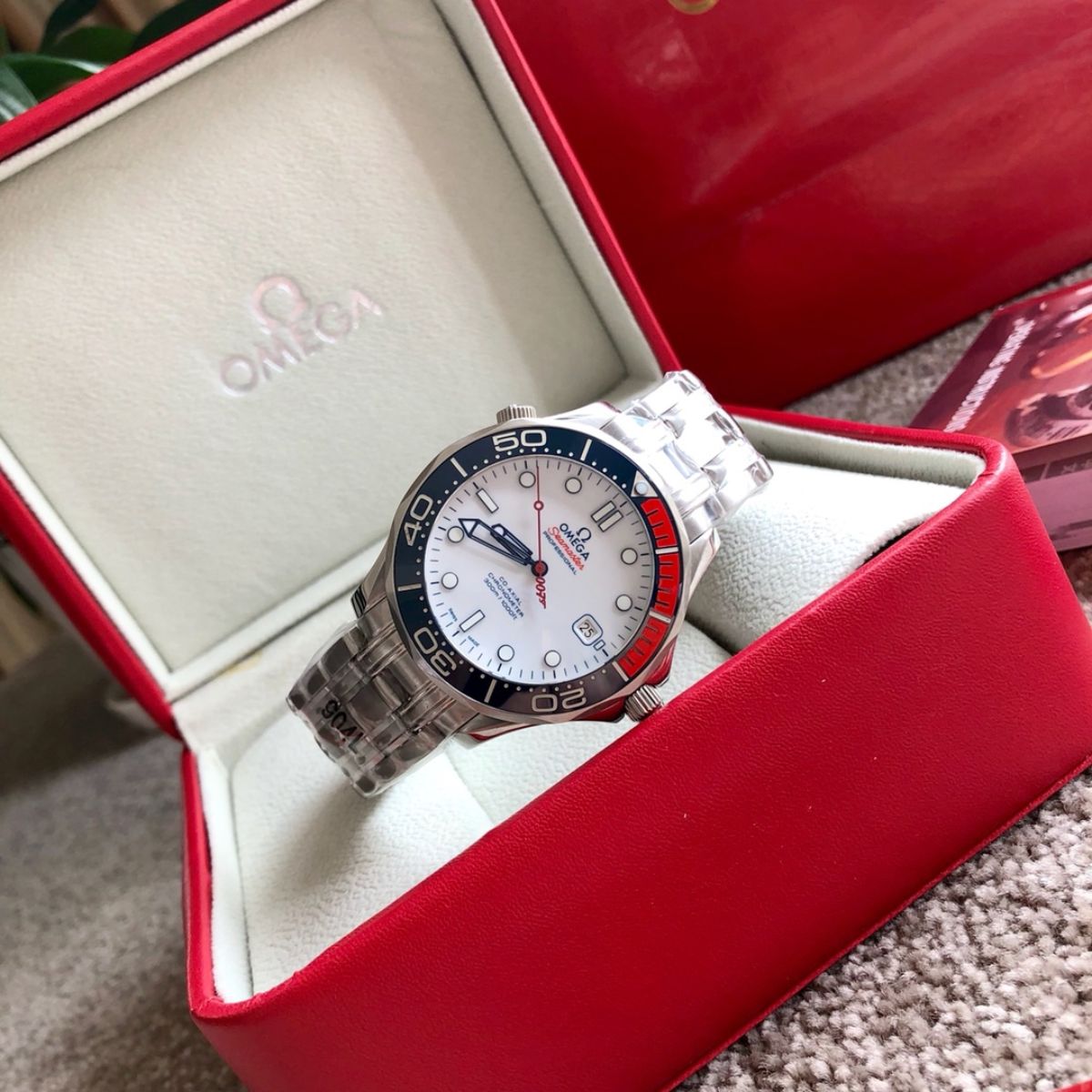 Celestial Seafarer Diver 300M 41mm Steel On Steel White Dial 4226