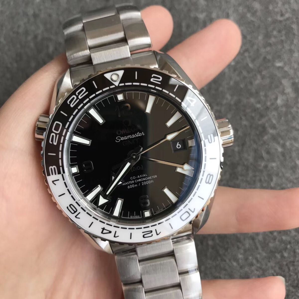 Celestial Ocean Diver 600M Traveller 44mm Steel On Steel Black Dial 9571