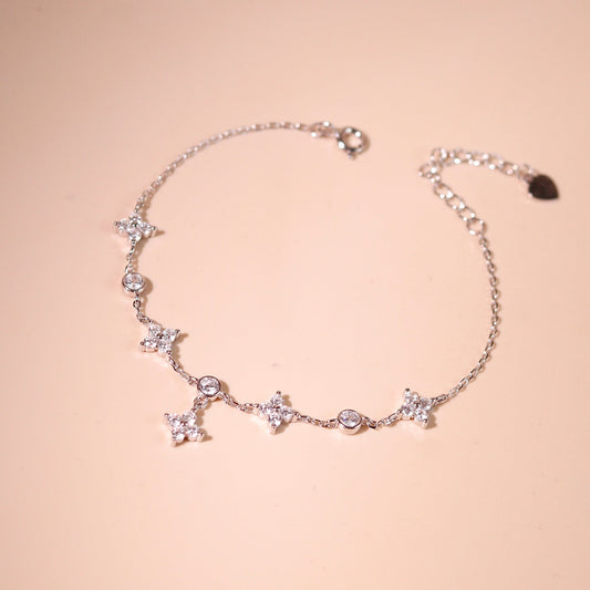 ELVORIA Lani Four-Leaf Clover Bracelet
