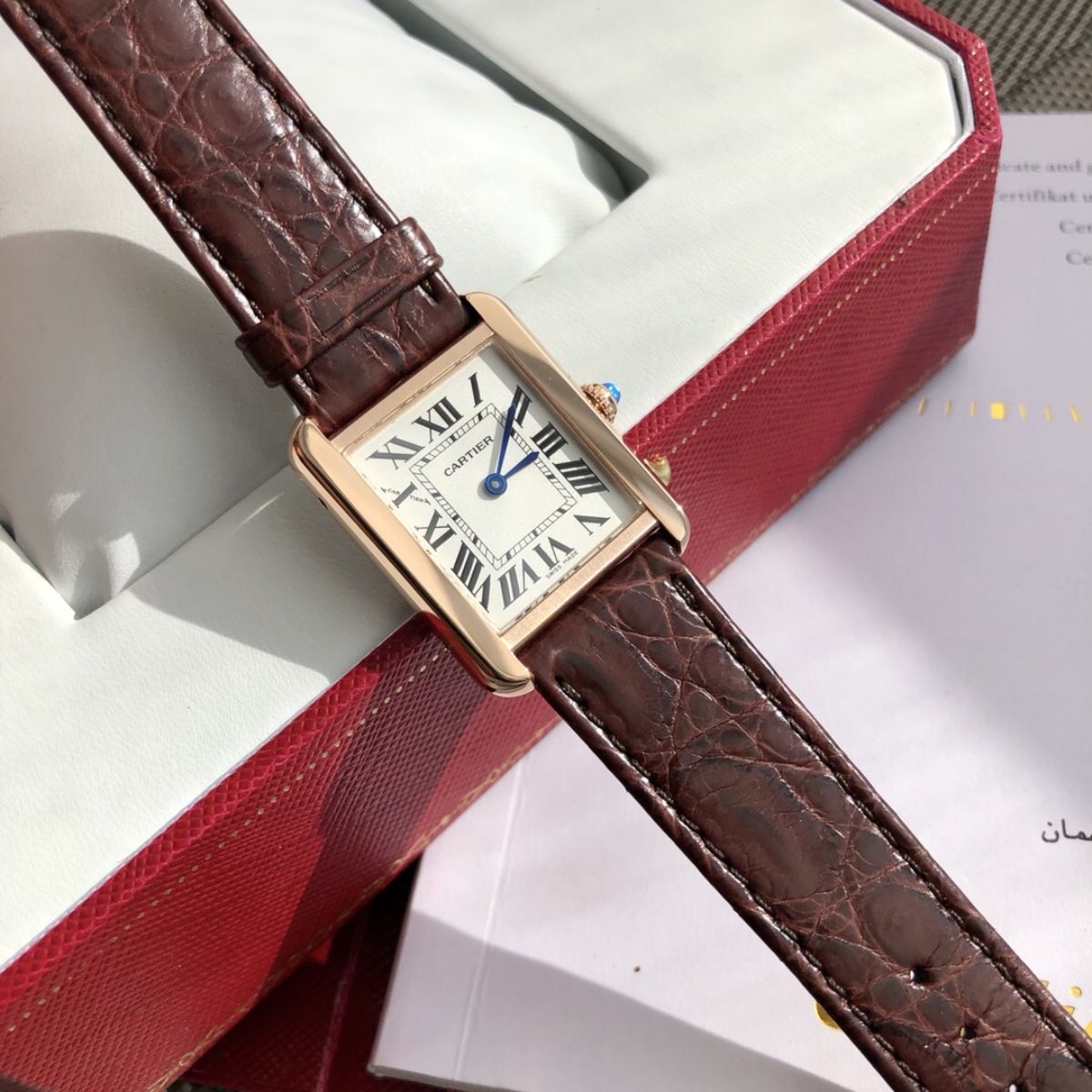 Parisian Rectangular Essential watch 31 x 24 mm 7698