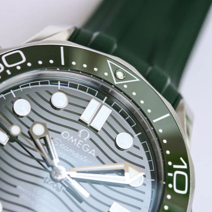 Celestial Seafarer Diver 300M 42mm Steel On Rubber Strap Green Dial 7823