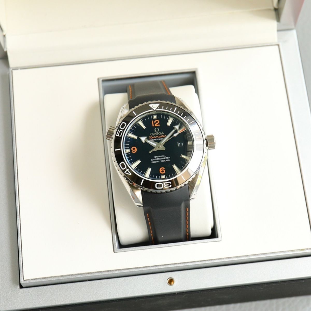 Celestial Ocean Diver 600M 42mm Steel On Rubber Strap Black Dial 7831