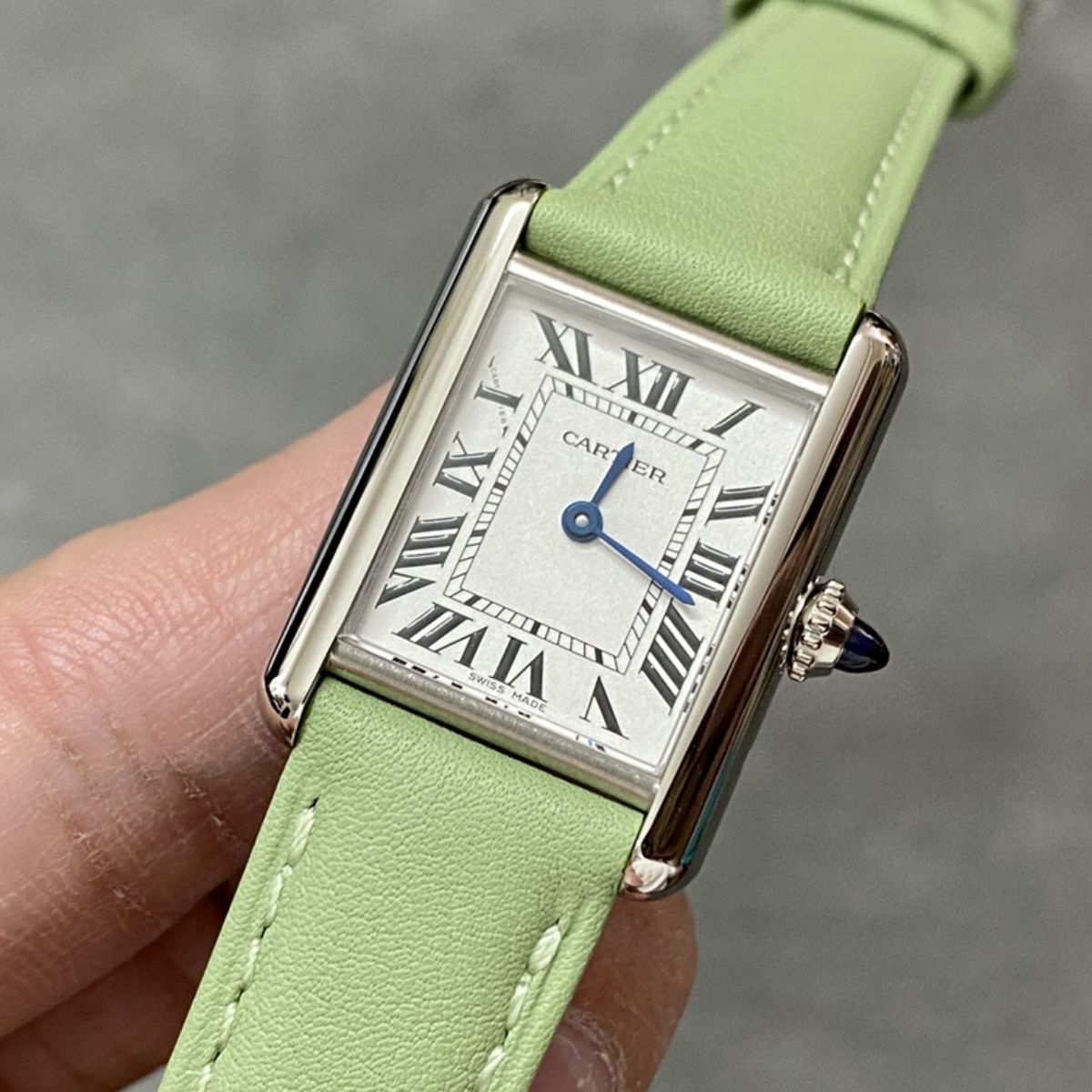 Parisian Rectangular Essential watch 29.5 x 22 mm 9351