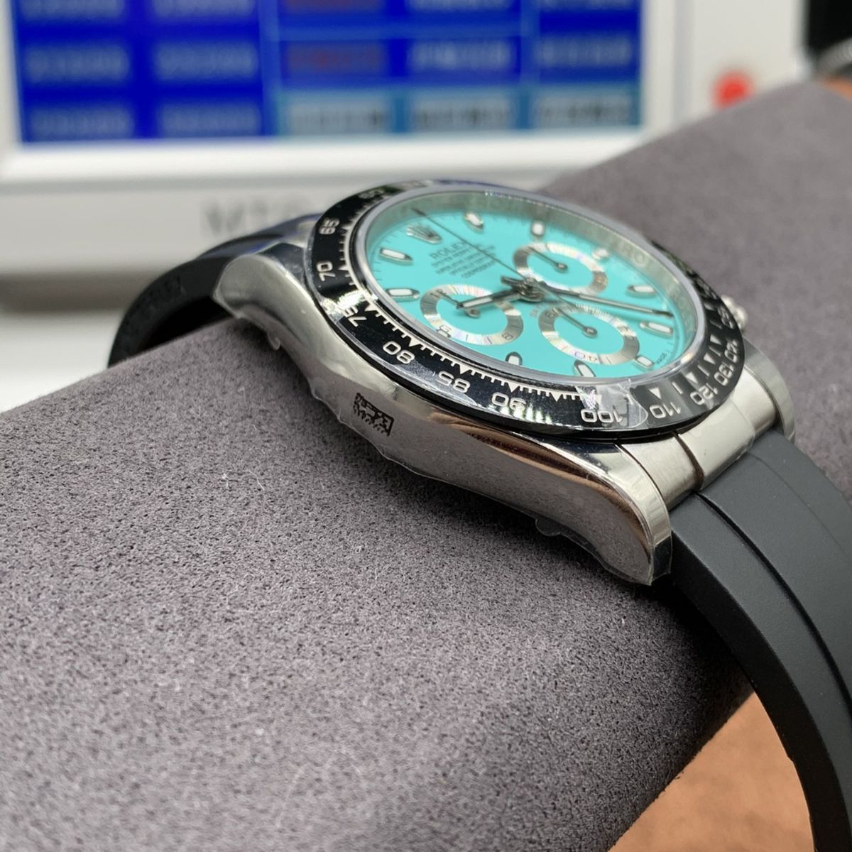 [Super Clone] Regency Racing Chronograph 40 mm Rubber Ceramic Bezel Ice blue Dial 2495