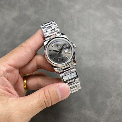 [Super Clone] Regency Weekday 36 mm Weekday Fluted Bezel Silver Dial 128239 5782