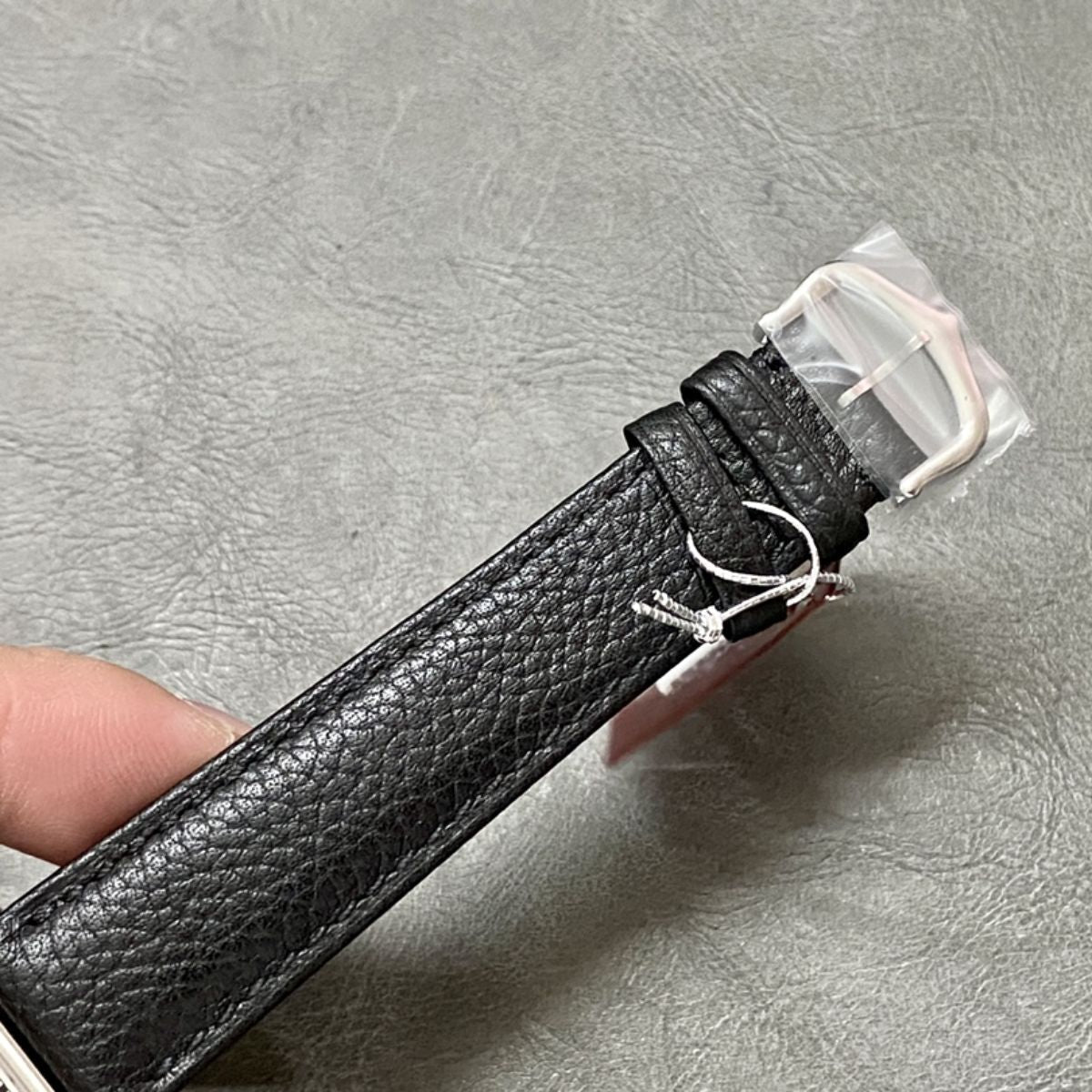 Parisian Rectangular Essential watch 33.7 x 25.5 mm 3426
