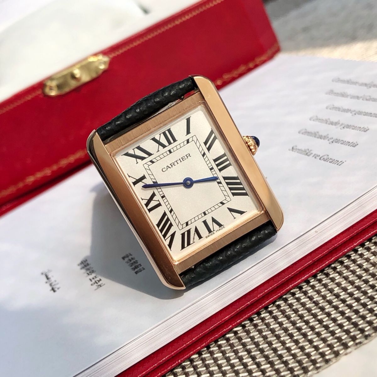 Parisian Rectangular Essential watch 33 x 27 mm 6363