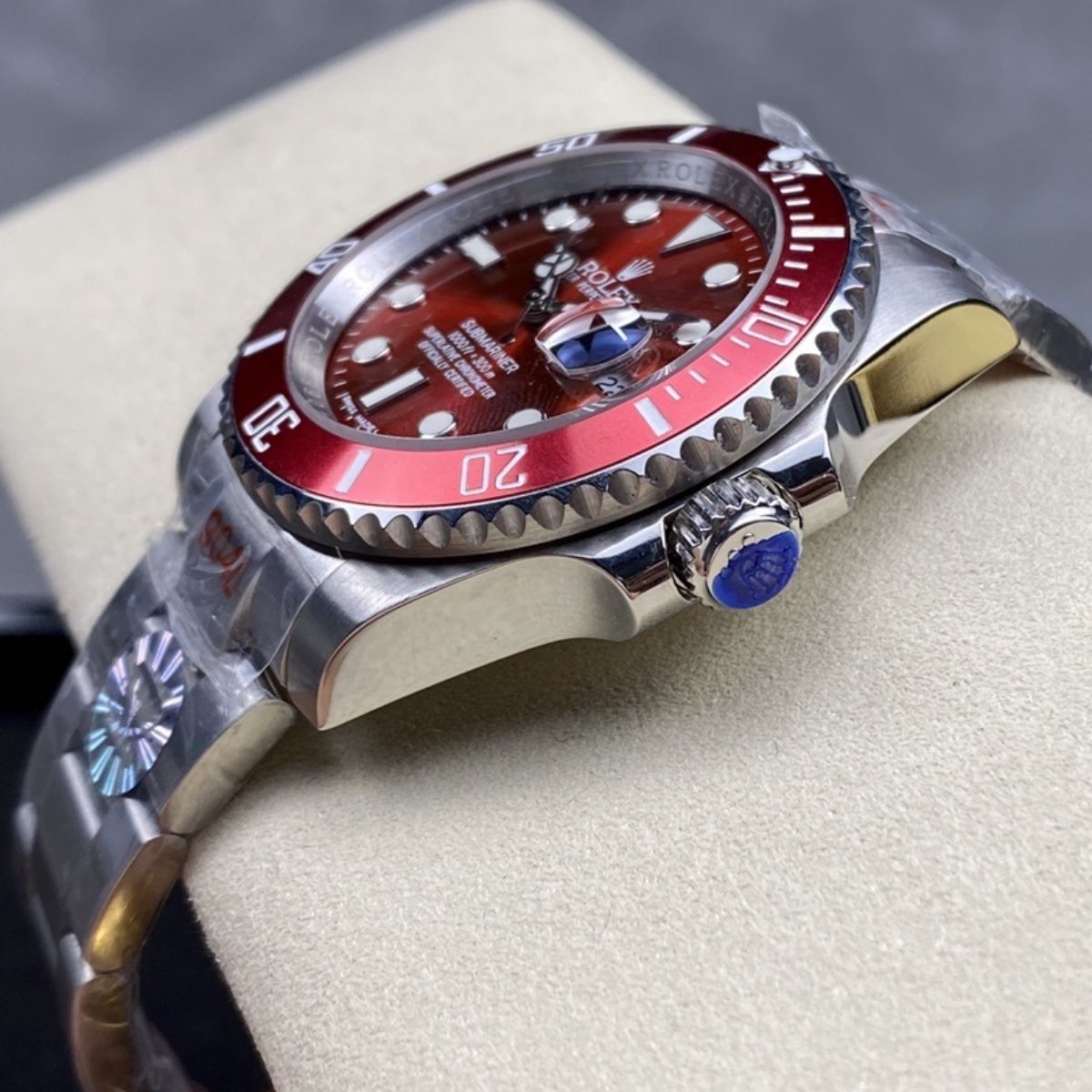 [Super Clone] Regency Diver Date 41 mm Timeless Red Bezel Red Dial 6529