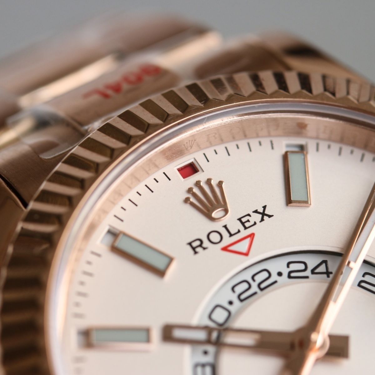 [Super Clone] Regency Dual Time 42 mm Timeless Fluted Bezel Intense white Dial 336935 8078
