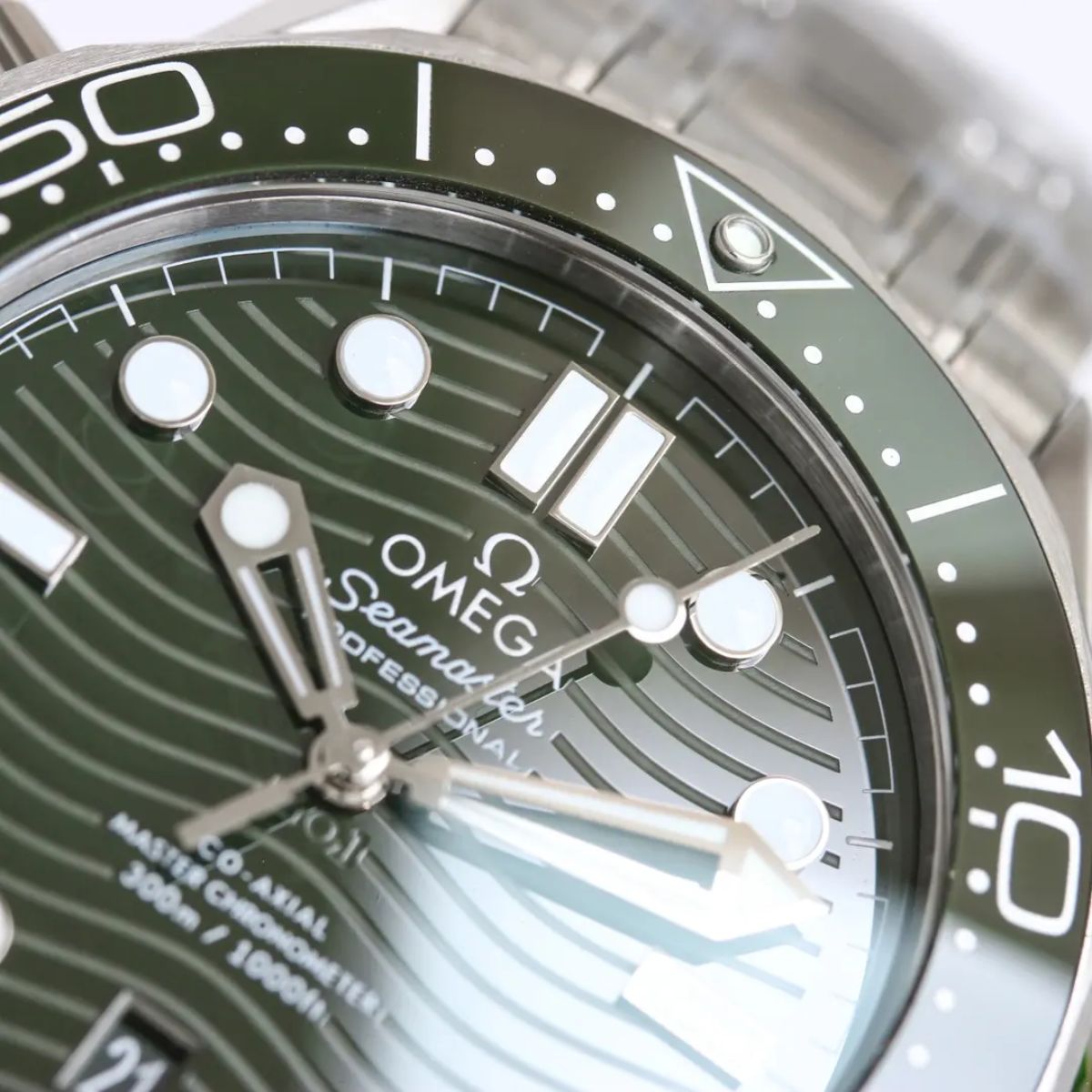 Celestial Seafarer Diver 300M 42mm Steel On Steel Green Dial 6855