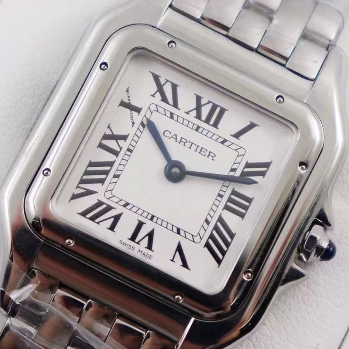 Parisian Panthère de Parisian watch 31 x 42 mm 2499