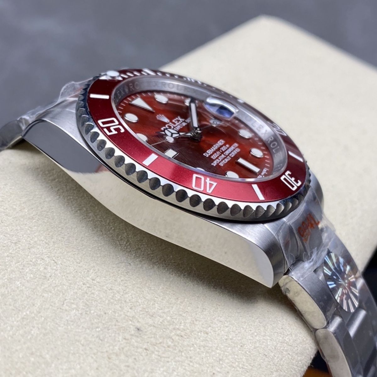 [Super Clone] Regency Diver Date 41 mm Timeless Red Bezel Red Dial 6529