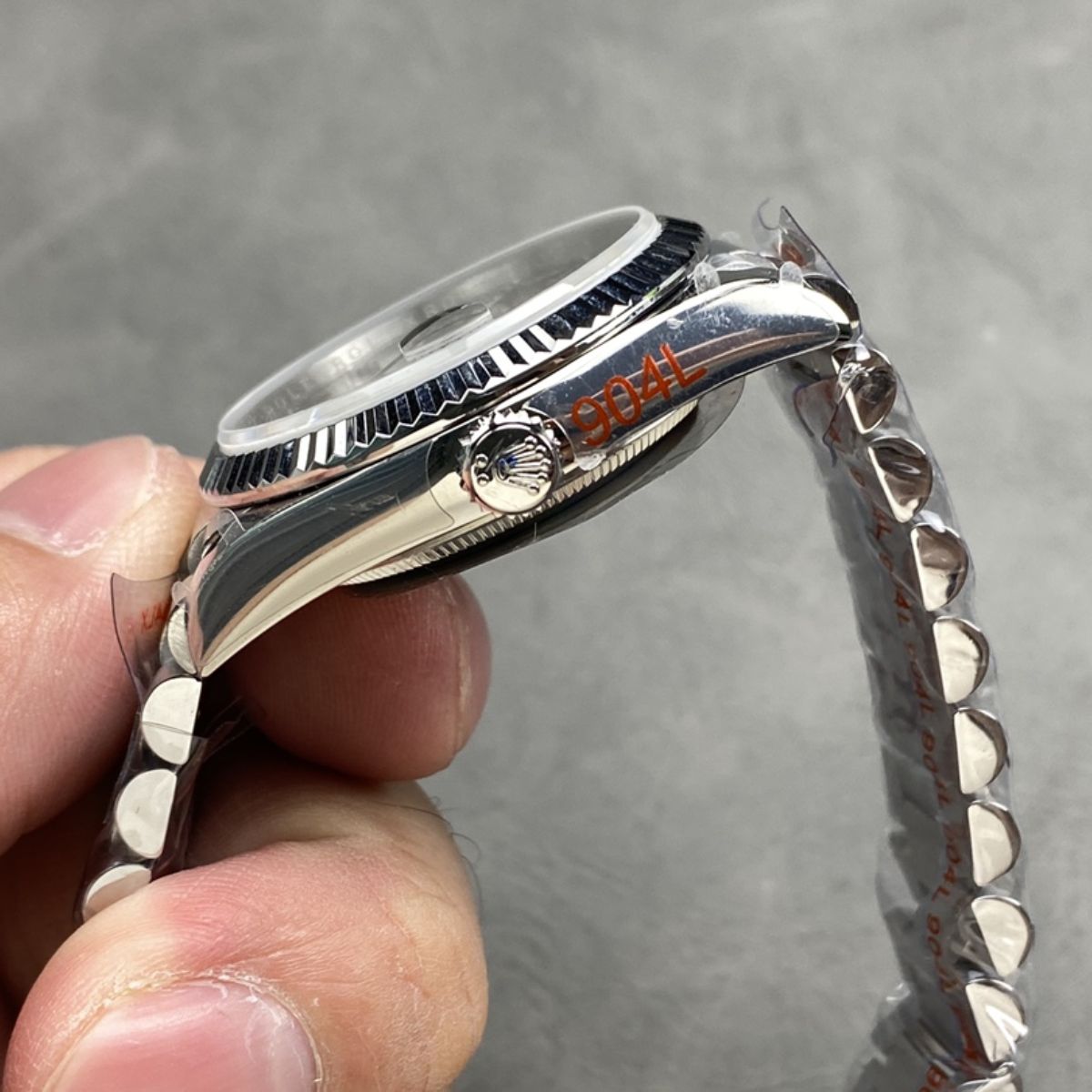 [Super Clone] Regency Weekday 36 mm Weekday Fluted Bezel Silver Dial 128239 5782