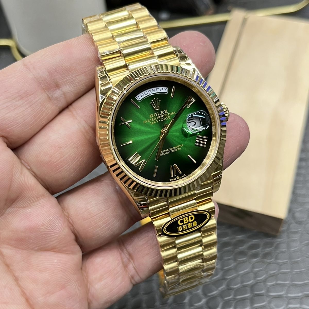 [Super Clone] Regency Weekday 36 mm Weekday Fluted Bezel Blue ombre Dial 128238 7153