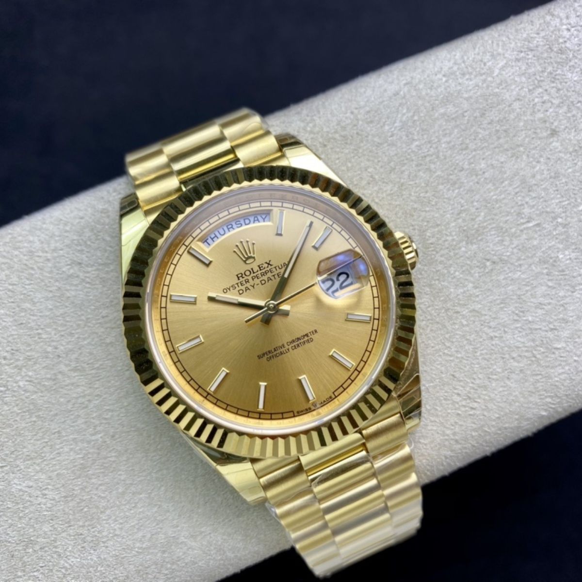 [Super Clone] Regency Weekday 40 mm Weekday Fluted Bezel Champagne colour Dial 228238 8236