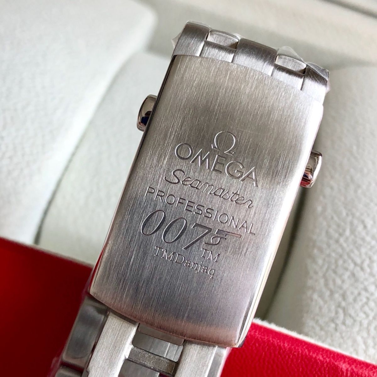 Celestial Seafarer Diver 300M 41mm Steel On Steel White Dial 4226