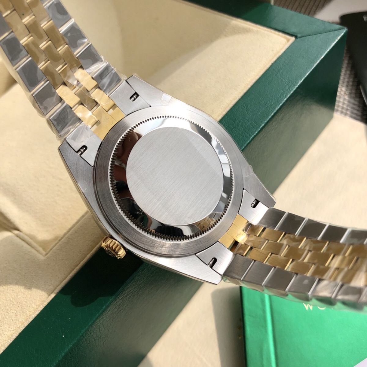 [Super Clone] Regency Classic Date 41 mm Five-Link Fluted Bezel Bright black Dial 126333 4590