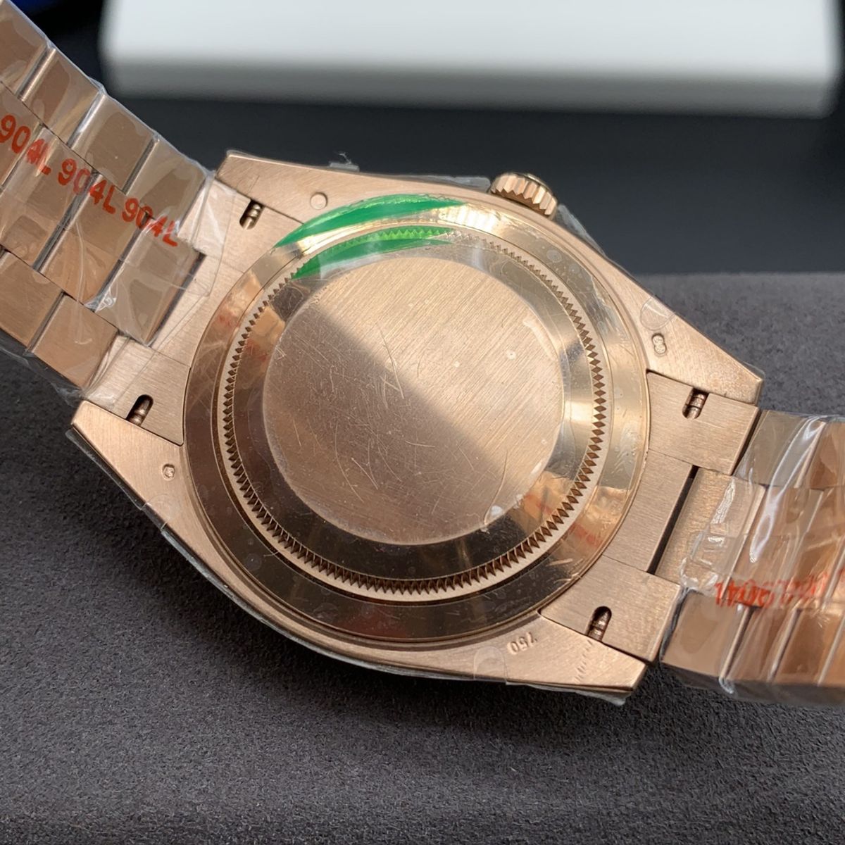 Regency Weekday 40 mm Weekday Fluted Bezel Sundust Dial 228235 2362