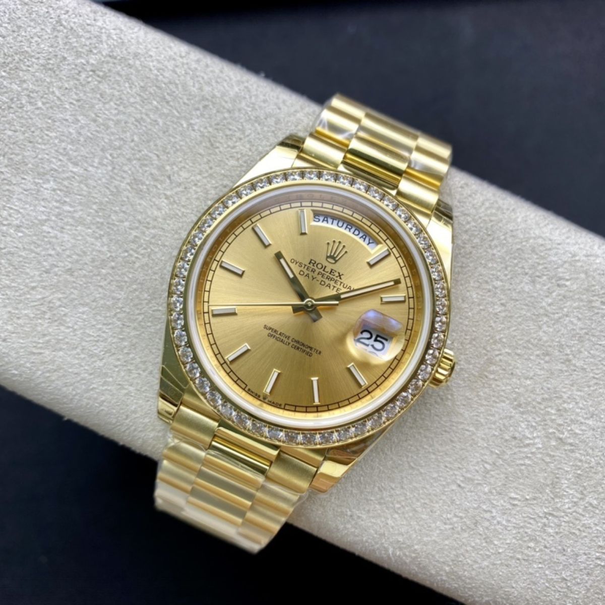 [Super Clone] Regency Weekday 40 mm Weekday Brilliant diamond set Bezel Champagne colour Dial 228348RBR 1439