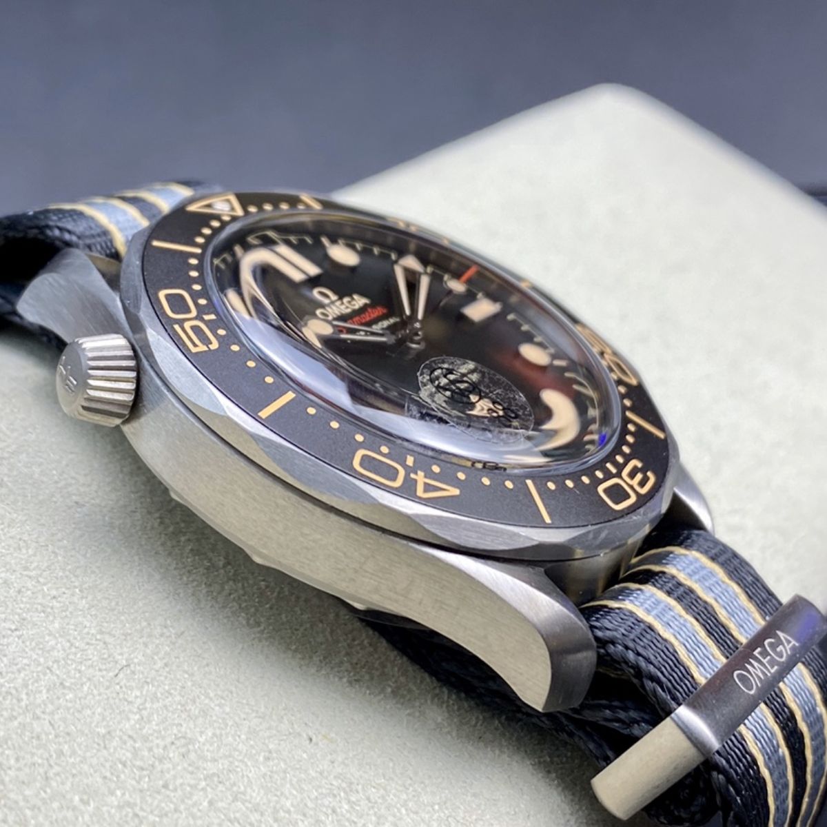 Celestial Seafarer Diver 300M 007 Edition 42mm Titanium On Nato Strap Brown Dial 7467