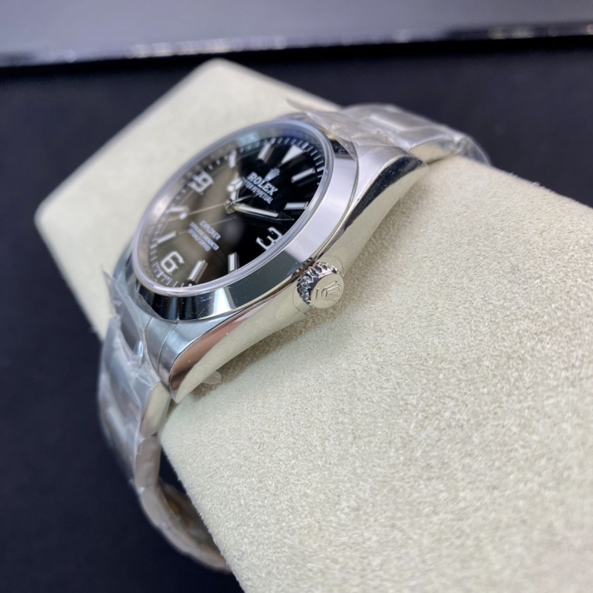 [Super Clone] Regency Adventurer 40 mm Timeless Smooth Bezel Black Dial 224270 6350