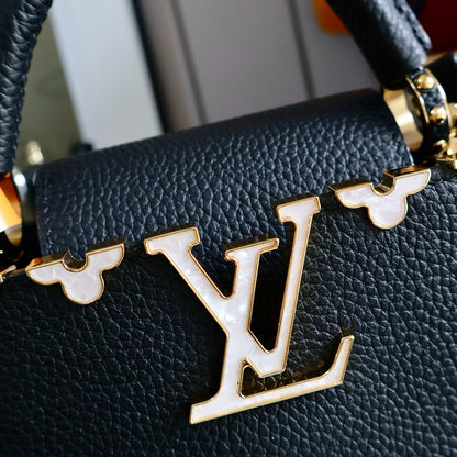 Classic Leather Bag 336778