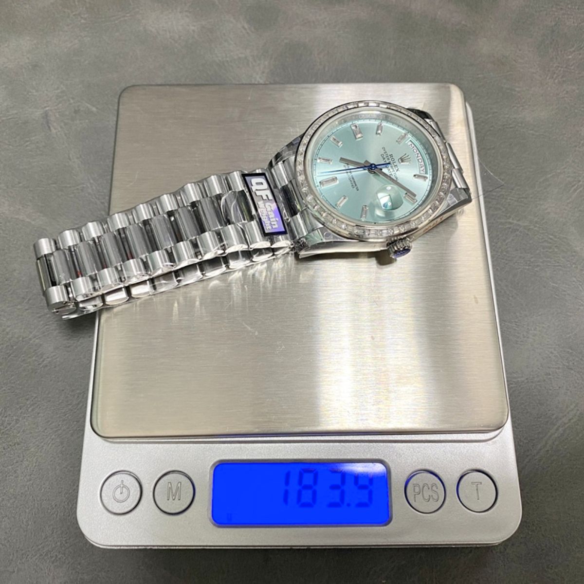 [Super Clone] Regency Weekday 40 mm Weekday Trapeze Bezel Ice blue Dial 228396TBR 7781