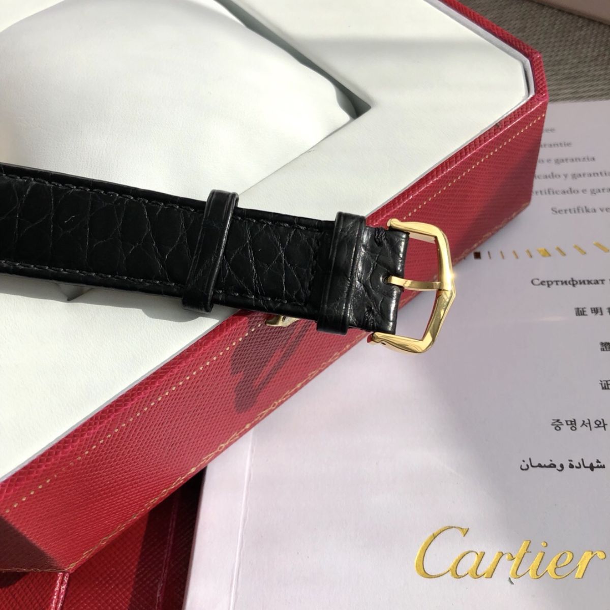 Parisian Rectangular Essential watch 33 x 27 mm 4342