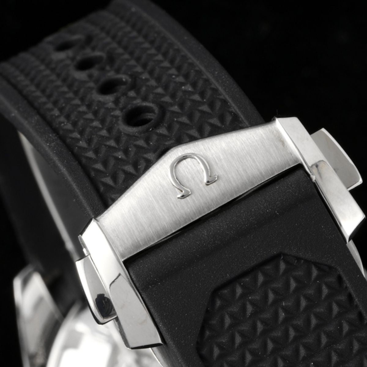 Celestial Racing Chronograph 40mm Steel On Rubber Strap White Dial 1126