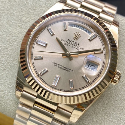 [Super Clone] Regency Weekday 40 mm Weekday Fluted Bezel Sundust set with diamonds Dial 228235 2836