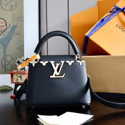Classic Leather Bag 336778