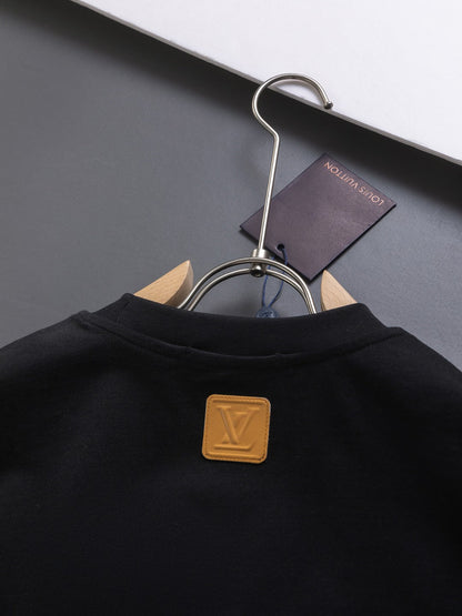 Three-dimensional printing t-shirt