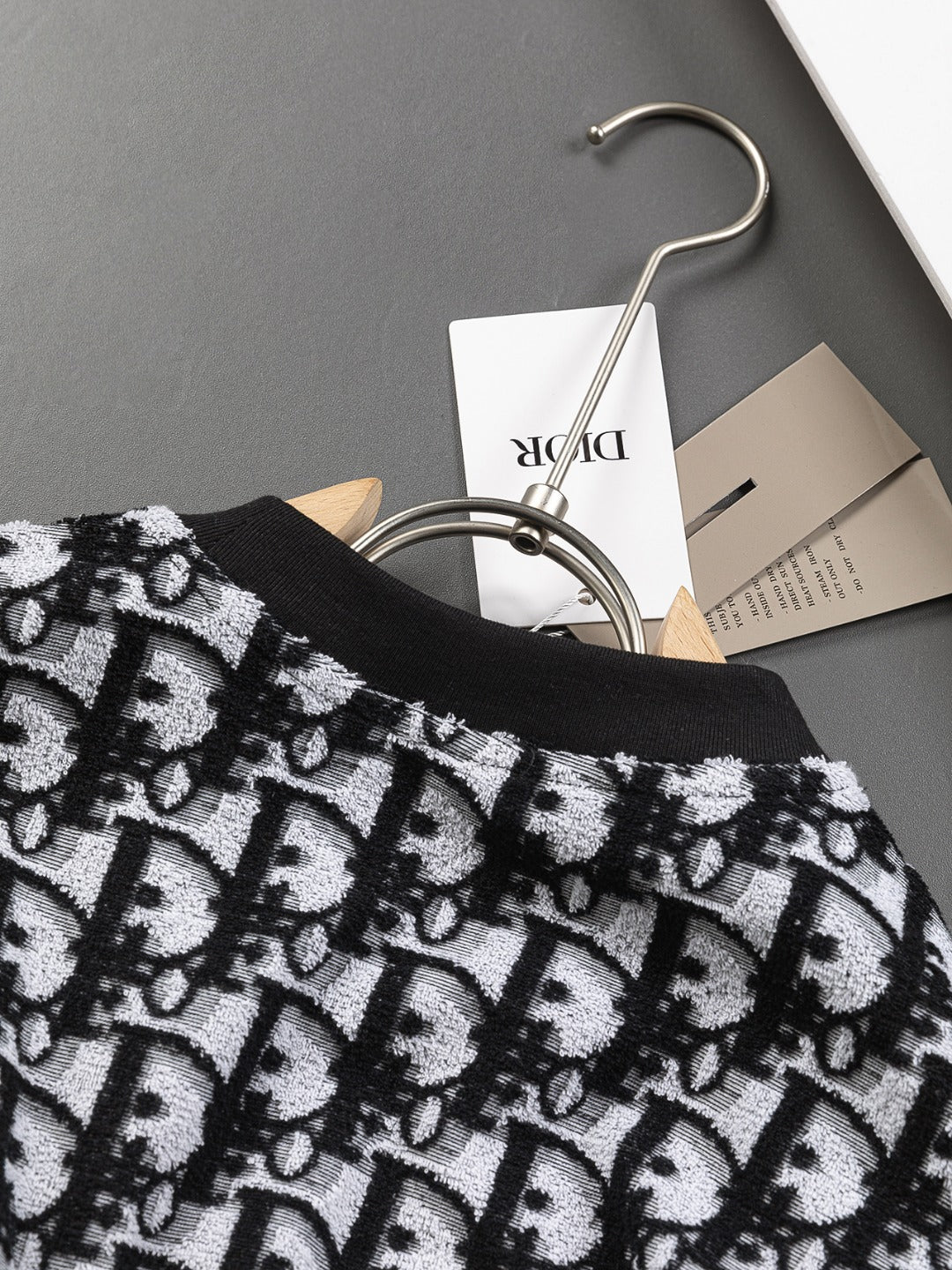 Full print jacquard technology t-shirt